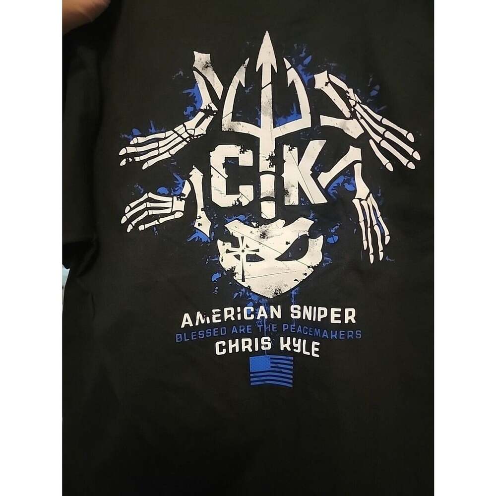 Howitzer Style Men T-Shirt CHRIS KYLE FROG FLAG Military Grunt MFG Sz S CR6 NWT